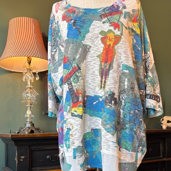 Inoah Colorful Artsy Women's Blouse - Picture 3 of 15